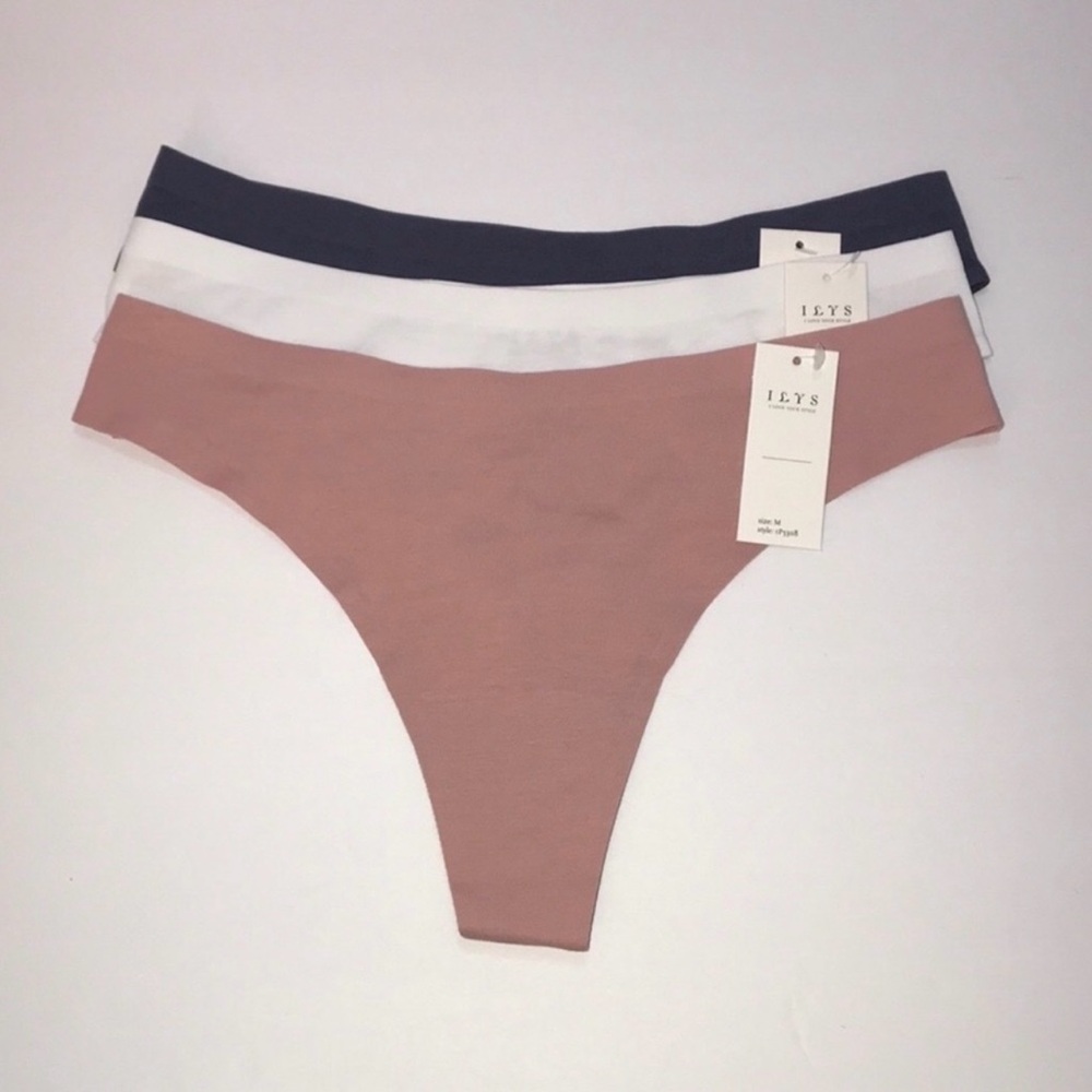Bundle 3 pieces Cotton Seamless No show thong. Size Medium